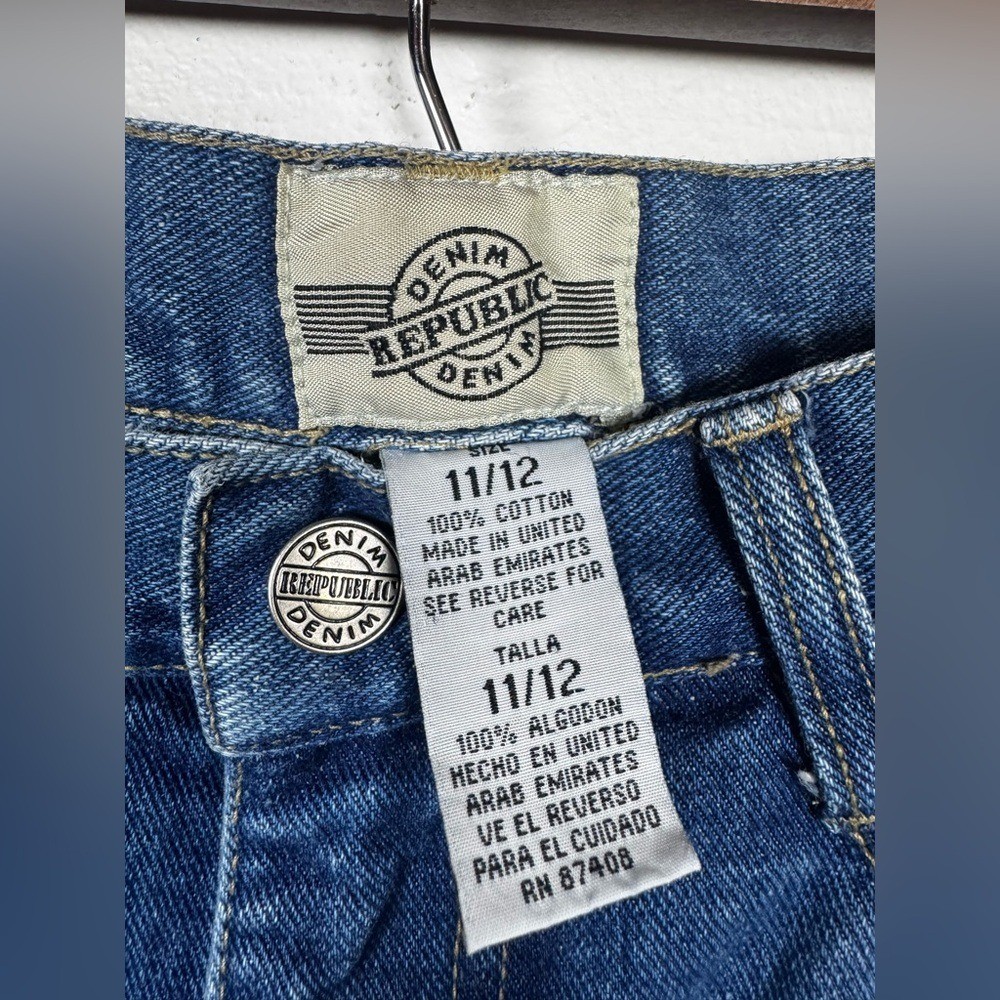 Vintage Republic Denim 100% Cotton with Sunflower Embroidery Size 11/12