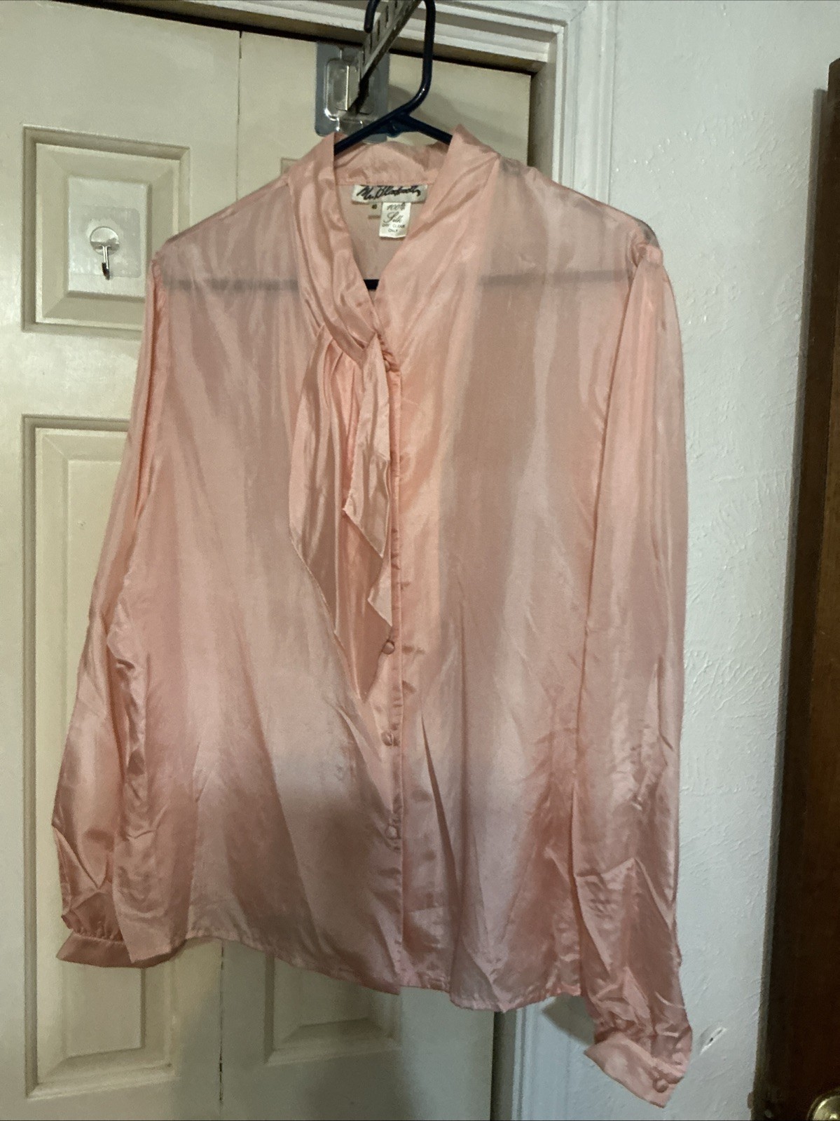 Vintage Late 60s Mr Blackwell Women’s Silk Blouse. Size 40. Excellent Condition.