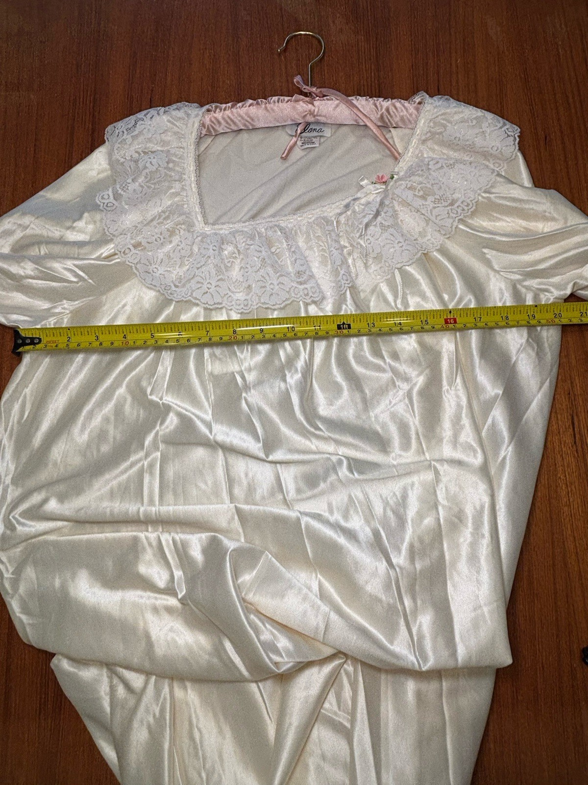 Vintage70’s Elana Cream Brushed Luster Satin Nightgown Ruffle Lace Trim Blue M