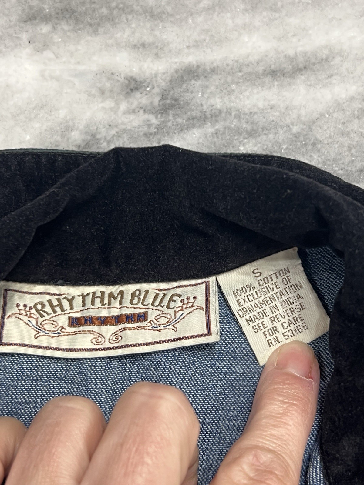 Vintage Rhythm Blue women’s small denim vest with embroidered holiday