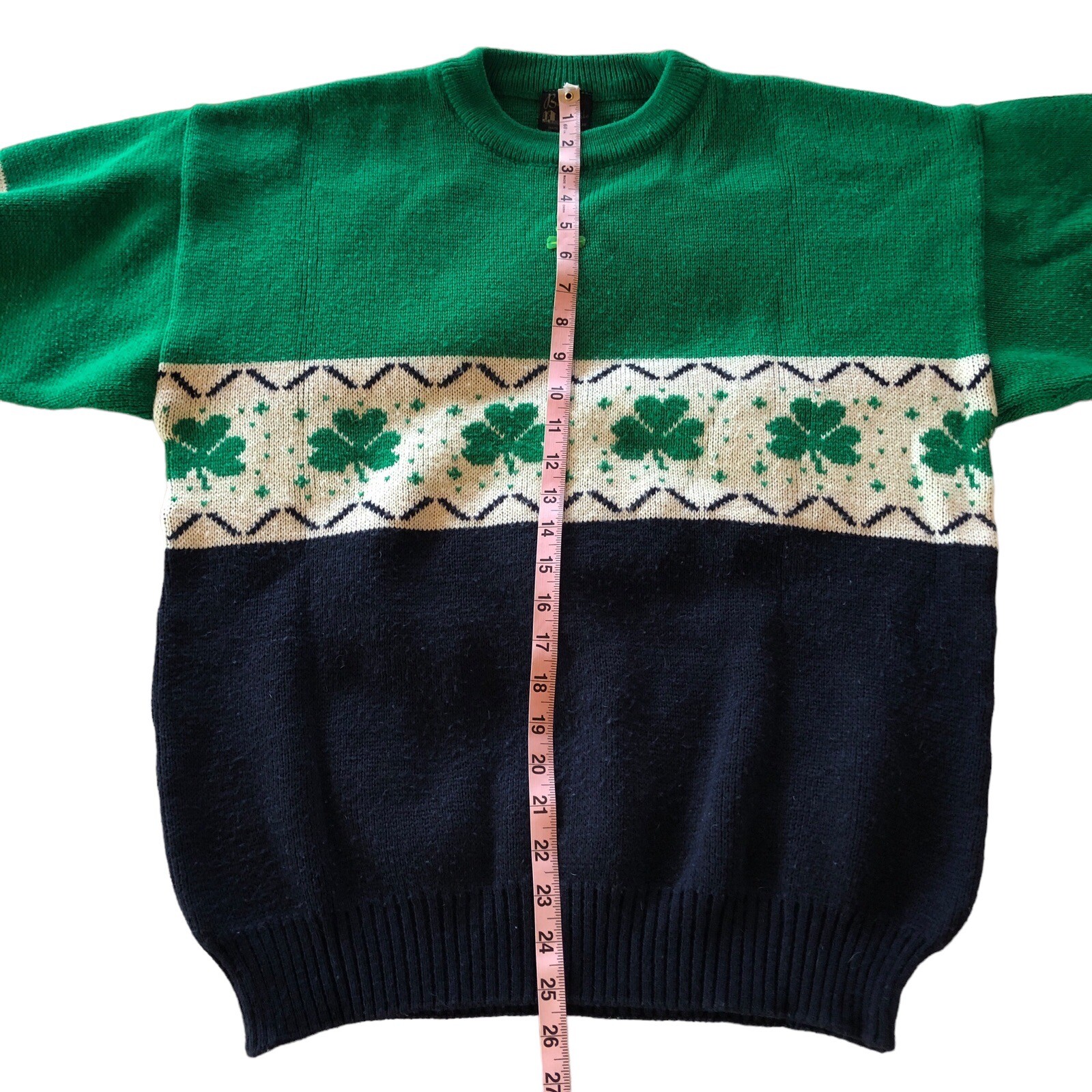 Vtg Blarney Castle Irish Sweater Size Medium Pullover Shamrocks St Patricks Day