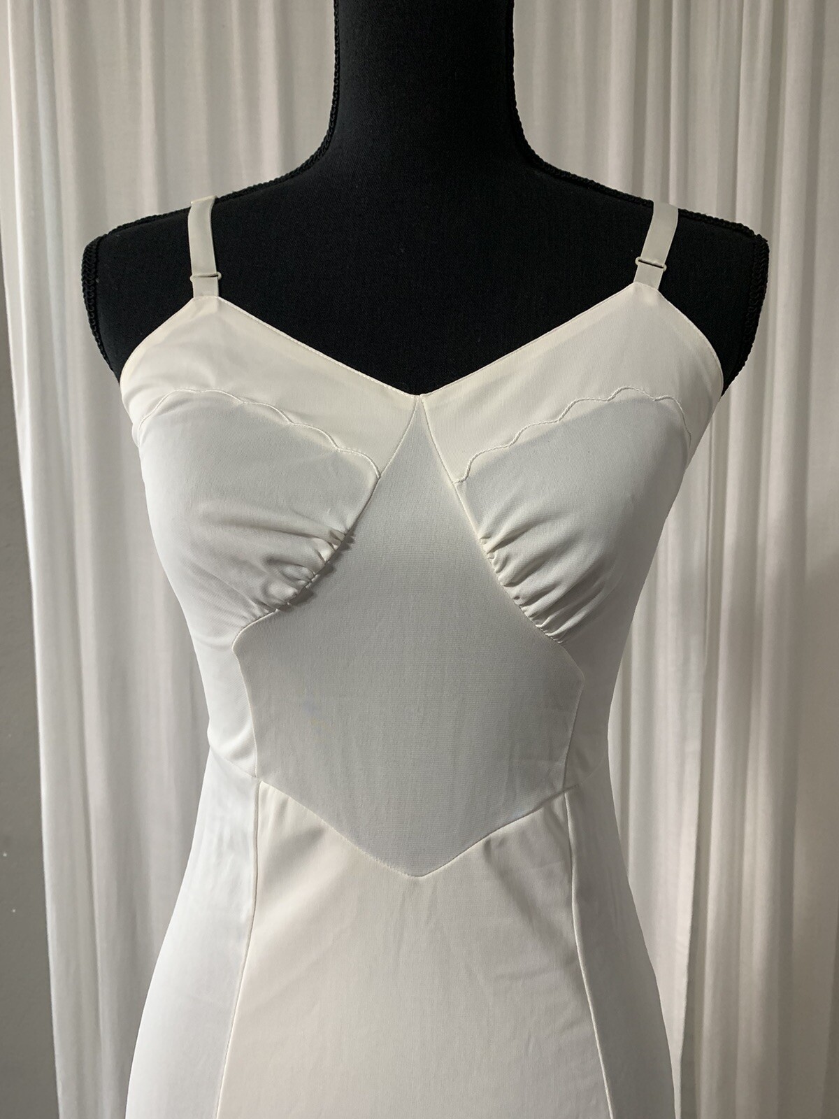 1960s Monsanto Sz 32 Vintage Slip Sheer Shiny Nightgown Lingerie Nylon White