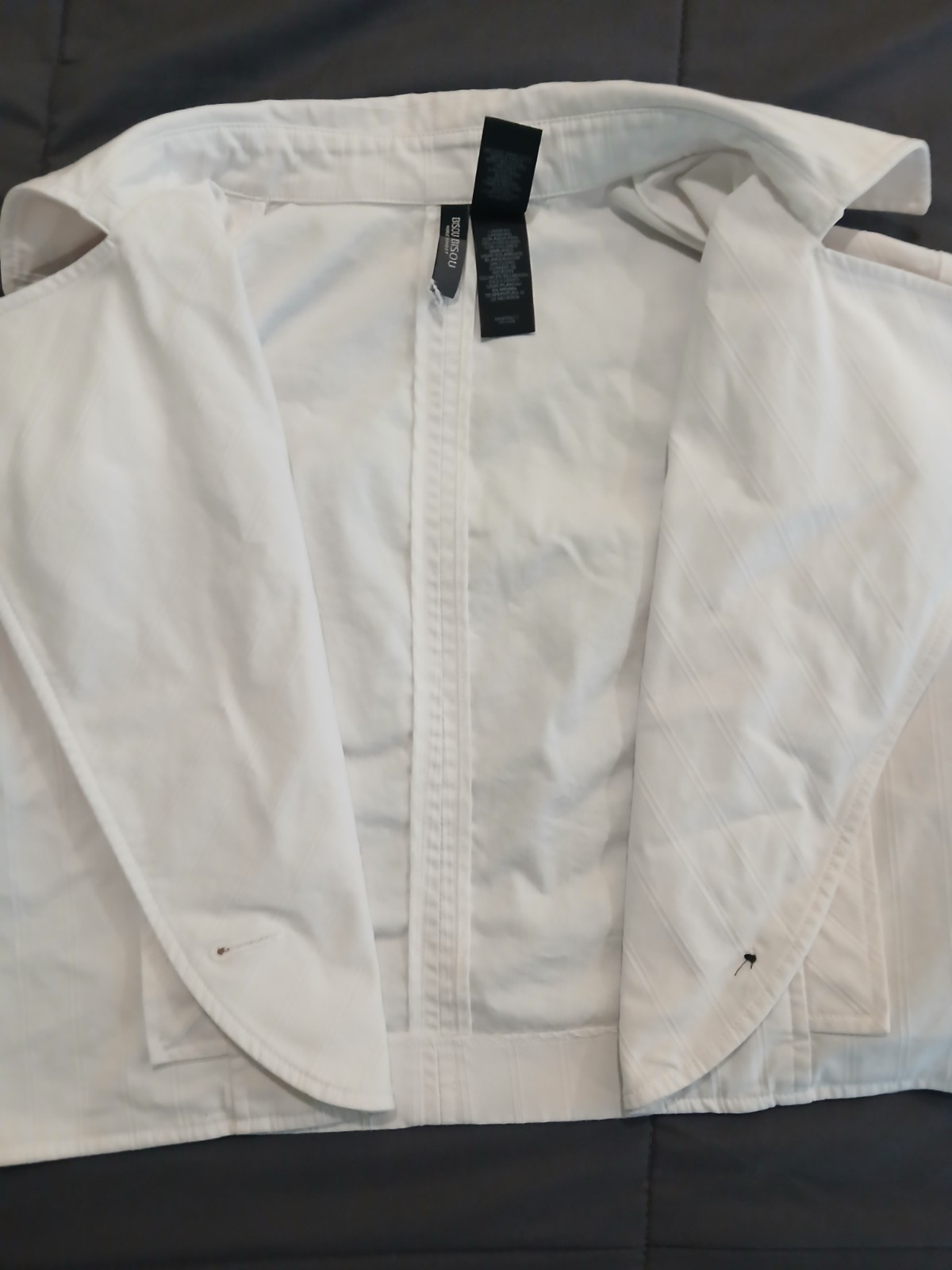 Vintage White Bisou Bisou Cropped Blazer. Women’s Size XLarge