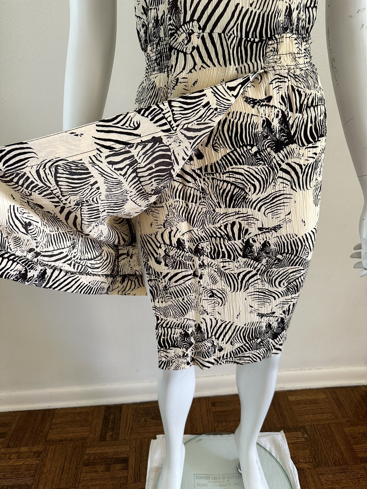 1980s Liz Claiborne Dresses Petites Crinkle Rayon Dress Zebra Print Safari 6 VTG