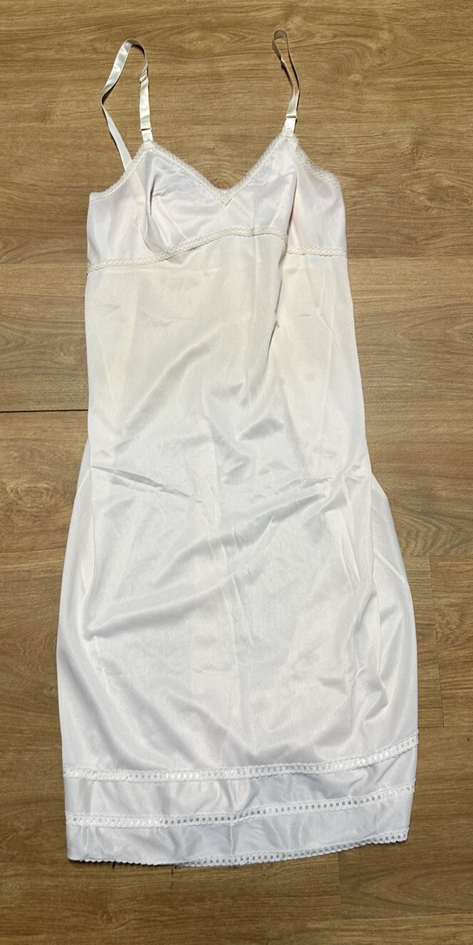 Lorraine Full Slip 34 T Silky Lace Vintage Nylon Modesty Lingerie