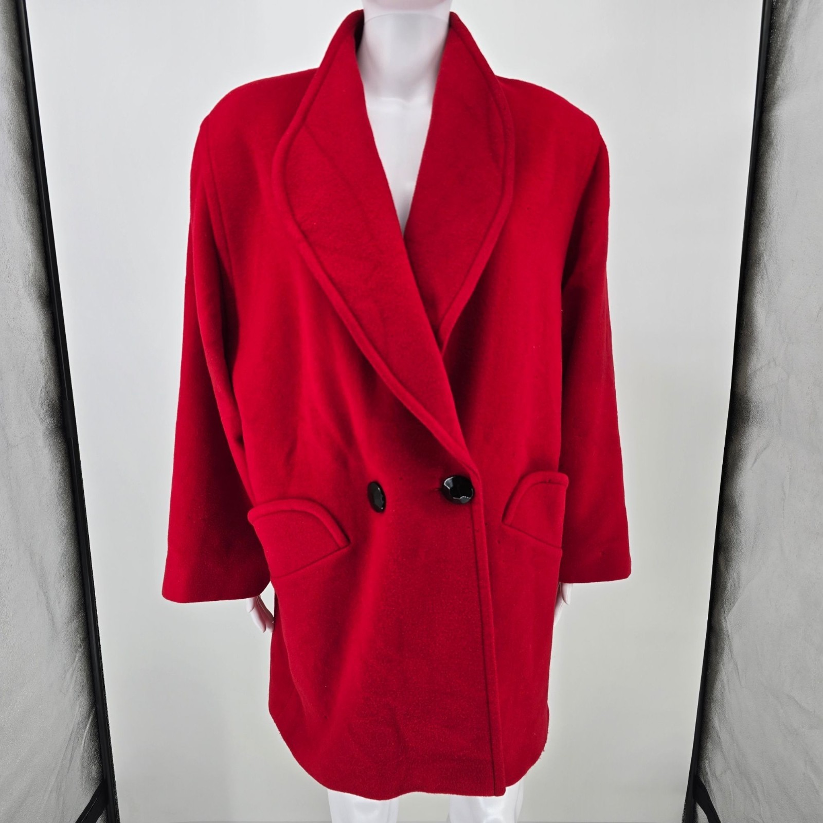 Vintage 1980s Electre Paris Made in France Red Lambs’ Wool Coat (XL) *Fair