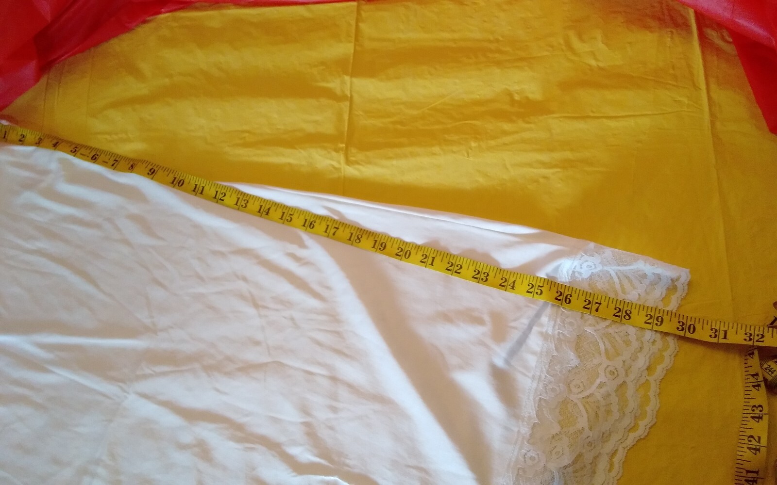 Full Slip BONNE NUIT Vintage White SZ Med Made in USA Lace Trim