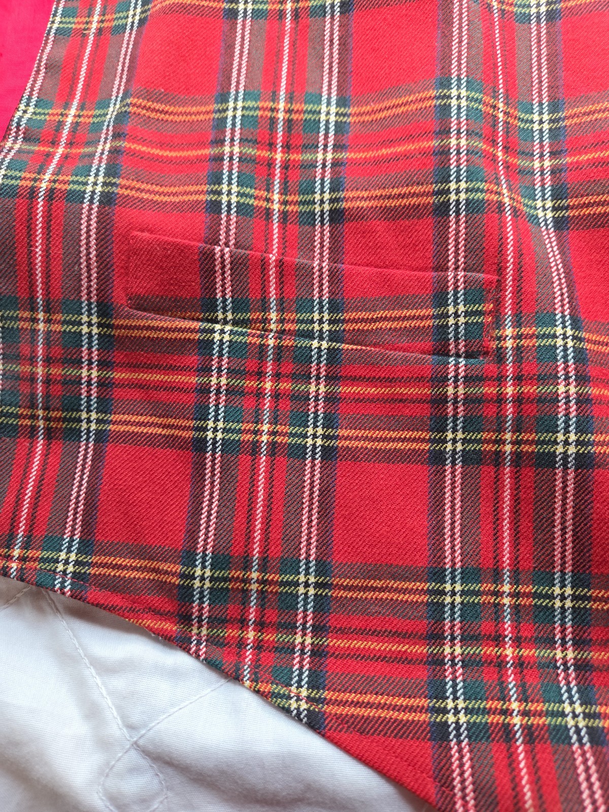 Vintage red Plaid Wool Vest SZ M Satin Lined Button Front Tailored Academia