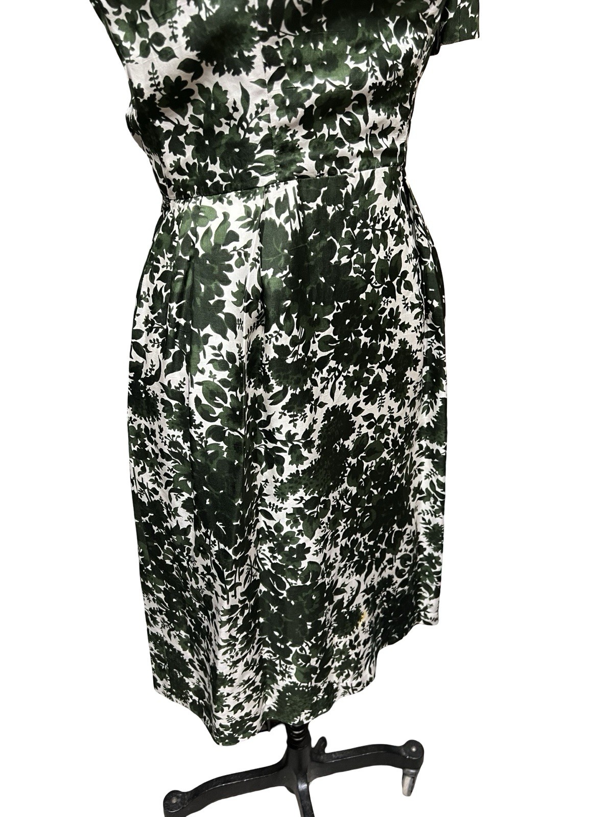 Vtg 1960’s Green Silk dupioni Wiggle day dress Notched Collar Frenchshire S