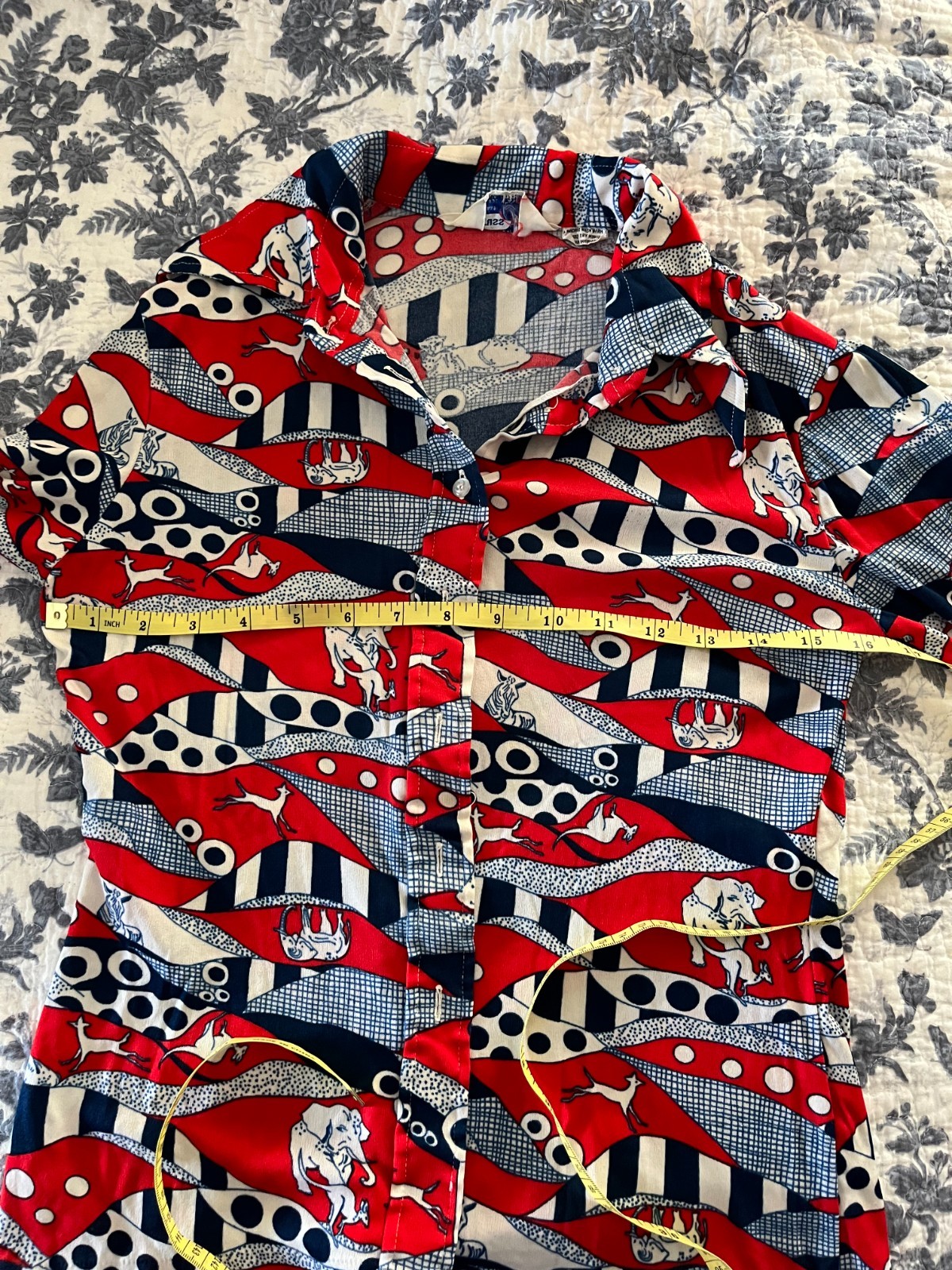 Vintage Women’s Ladies Russ Girl Polyester Button Down Shirt Blouse