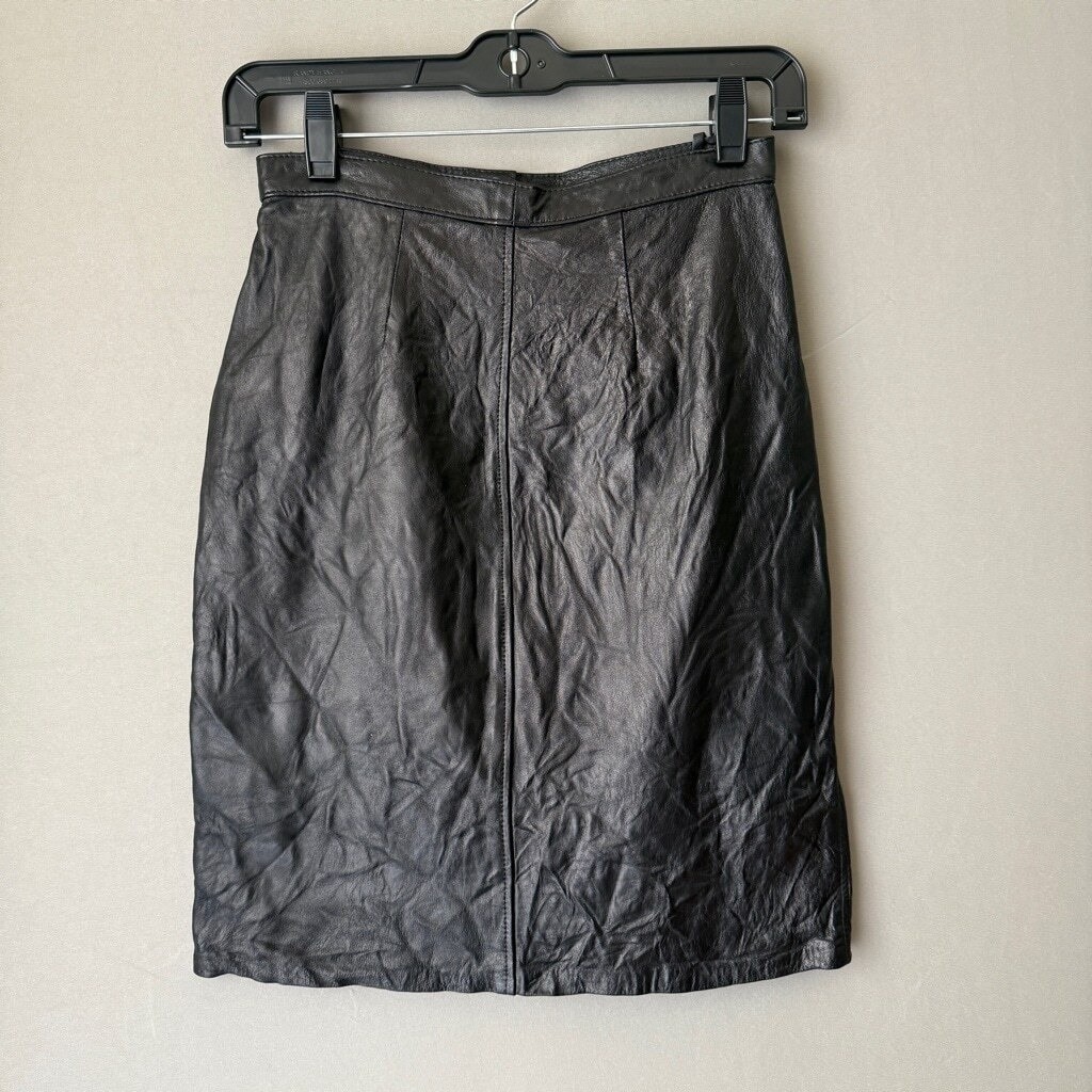 VTG LD 6 Black Leather Pencil Skirt High Waisted Made in USA Whimsigoth Mobwife