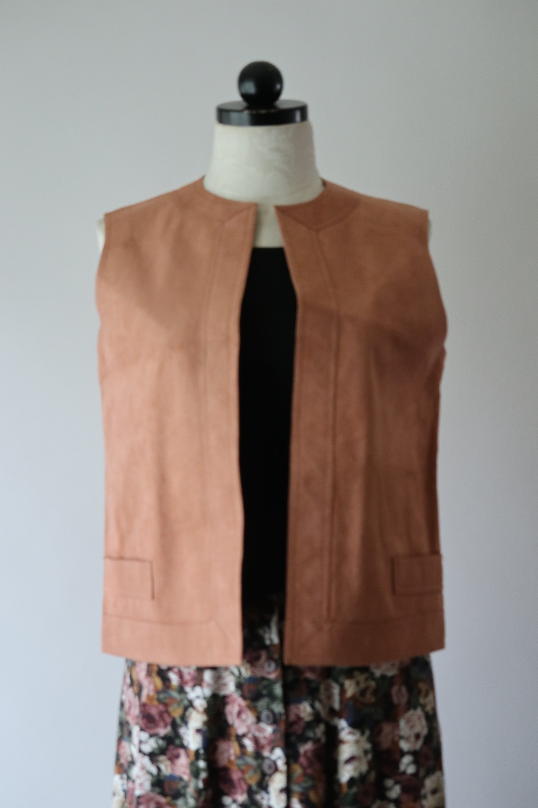 70s Vintage Pink Ultrasuede Open Front Waistcoat Sleeveless Jacket Vest Women M