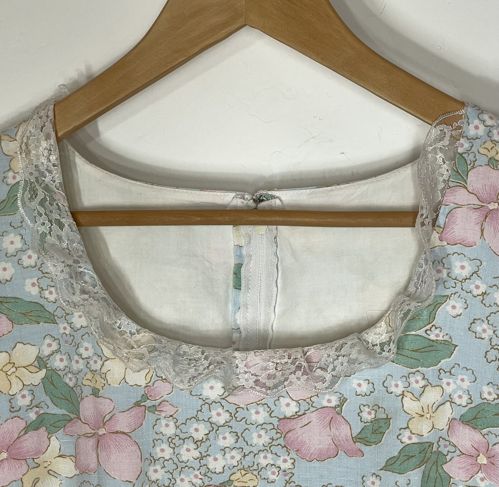 VTG Coquette Dress CottageCore Pastel Floral Drop Waist Sleeveless Lace Trim S
