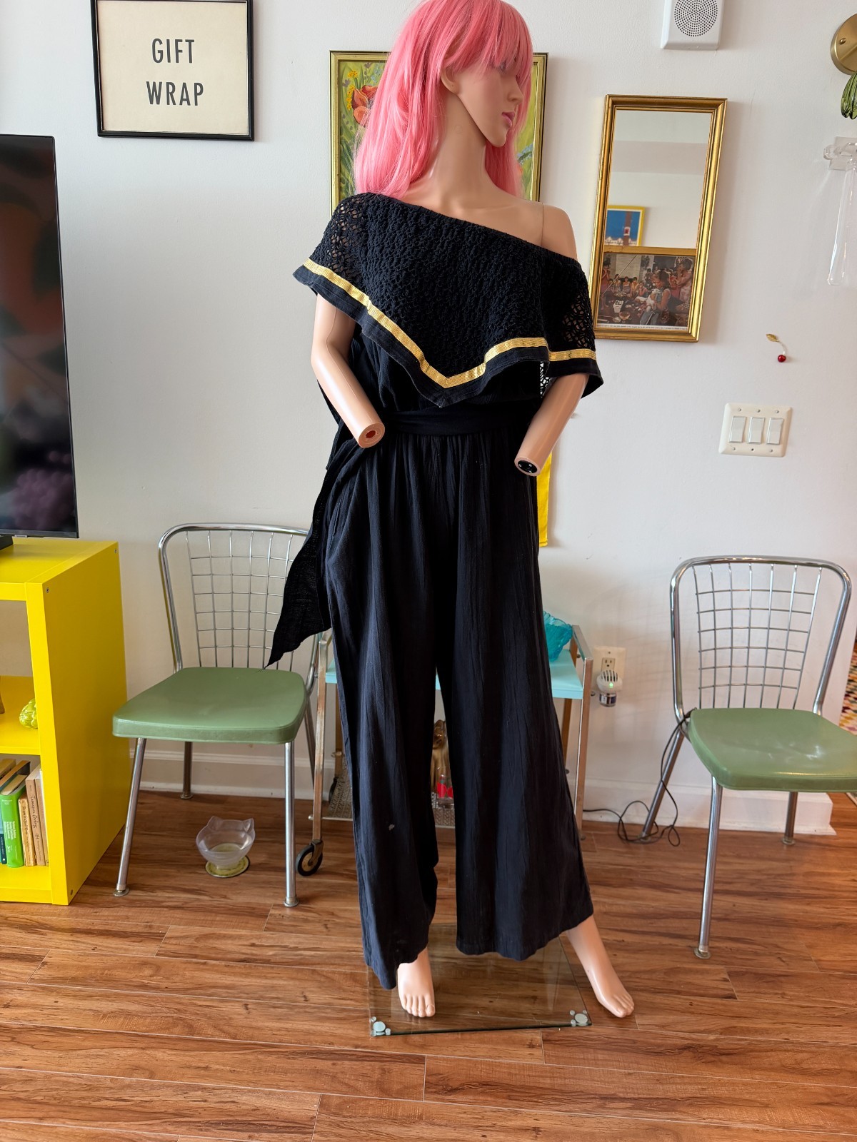 🖤 Vtg 70s Leisure Living Black 100% Cotton Bib Boho Hippie Jumpsuit Romper S