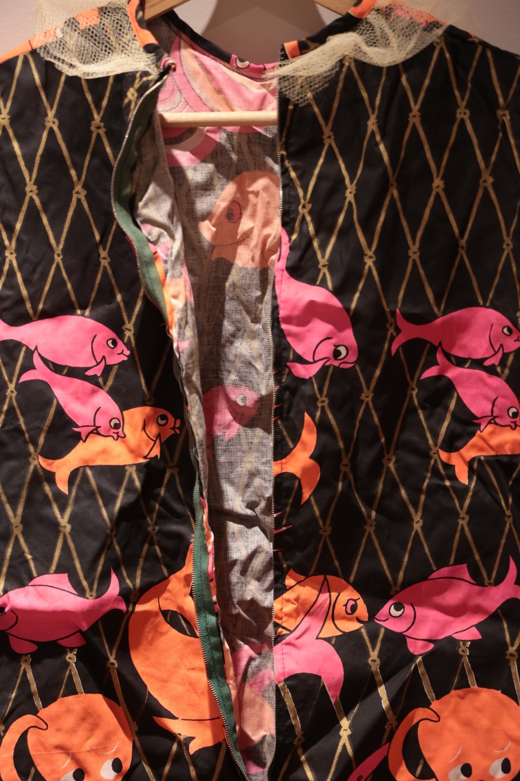 Vintage Sleeveless Dress Fish Octopus Sea Black Gold Pink Orange S/M *** RARE