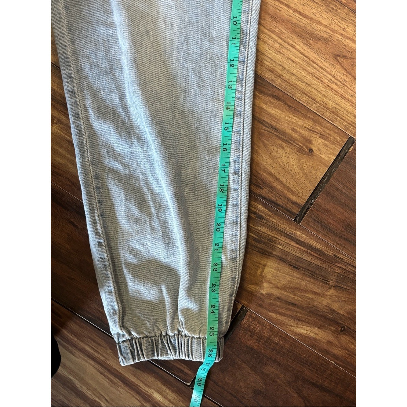 Risen jeans cinched ankles blue white washed jeans old school pockets 9/29 rare