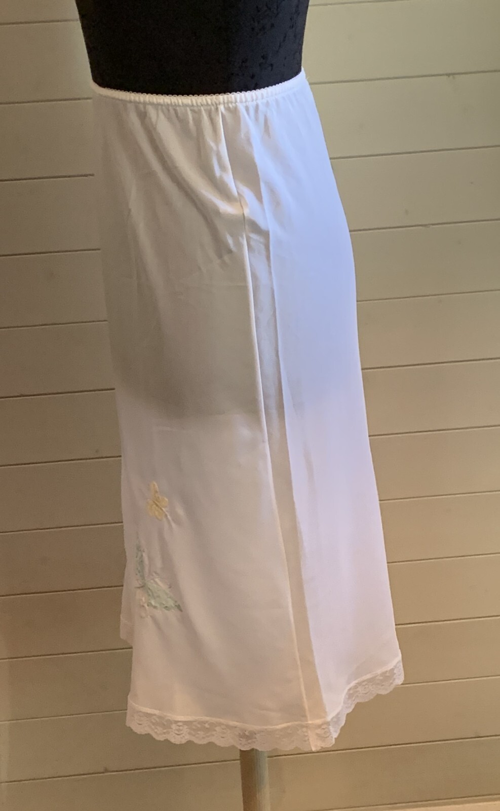 Vintage Corhan Noumair Hand Embroidered Butterflies Lace White Half Slip READ- S