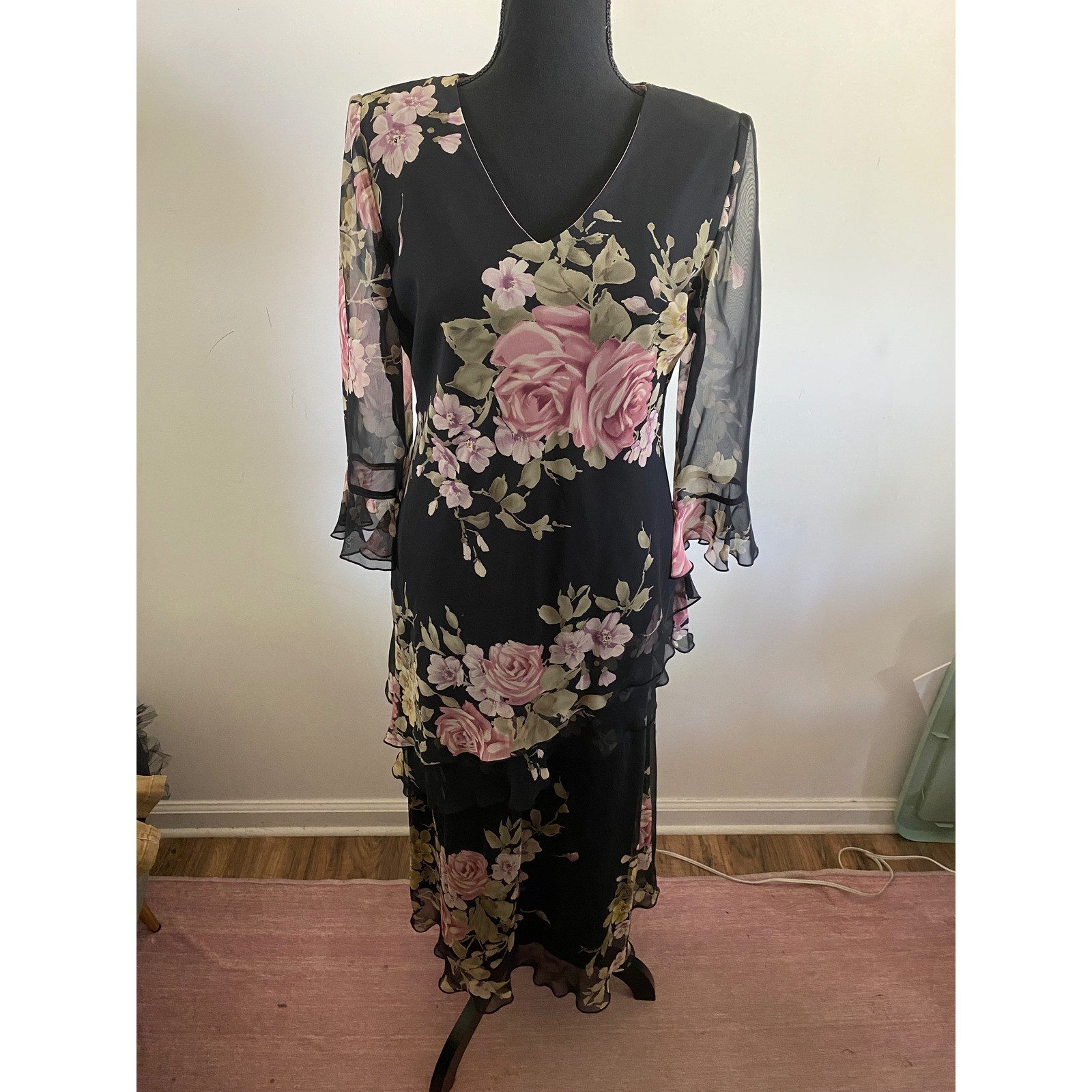 Jessica Howard Womens Floral Chiffon 2 Piece Skirt Set Black Pink Rose Maxi Top
