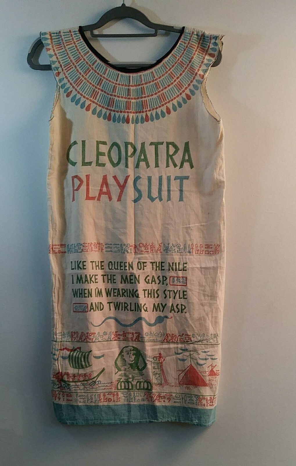 Vintage 50s 60s Sack Dress Cleopatra play suit costume Sm meds linen ivory sack