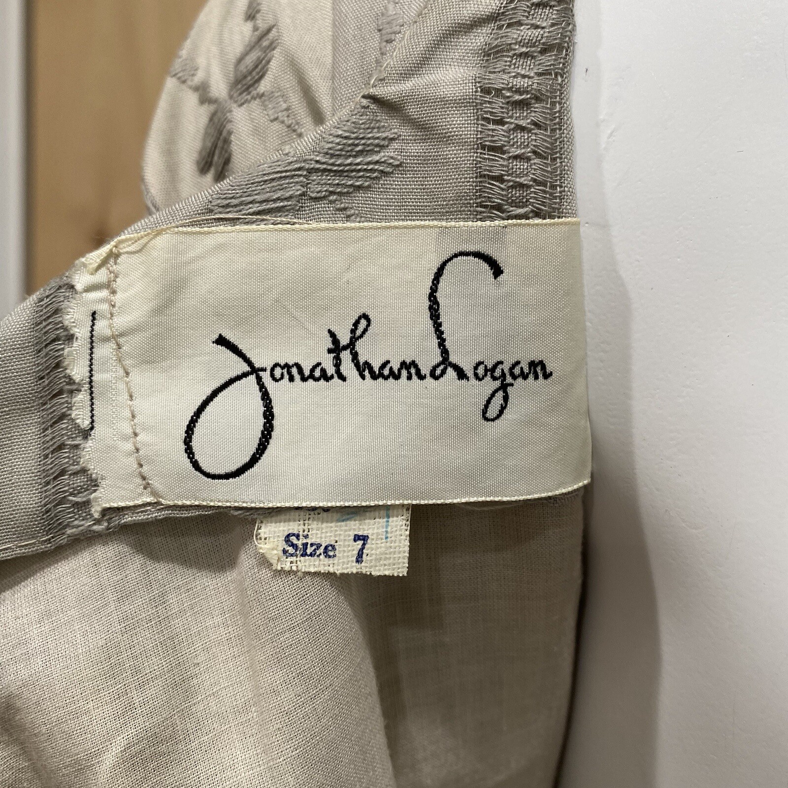 Jonathan Logan vintage Gray A-line Embroidered Tea Dress Size 7