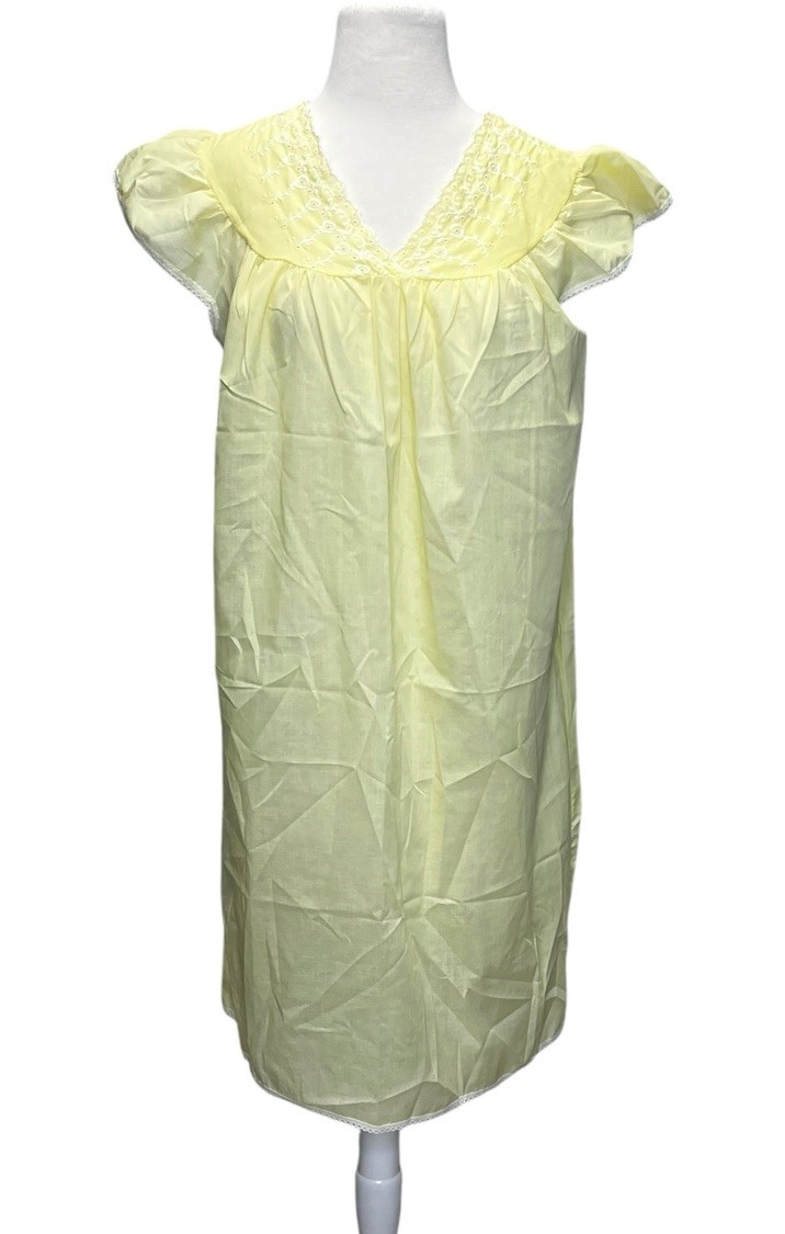 NWT Yellow GLENCRAFT Lingerie Nightgown Medium Embroidered Cotton Blend Eyelet