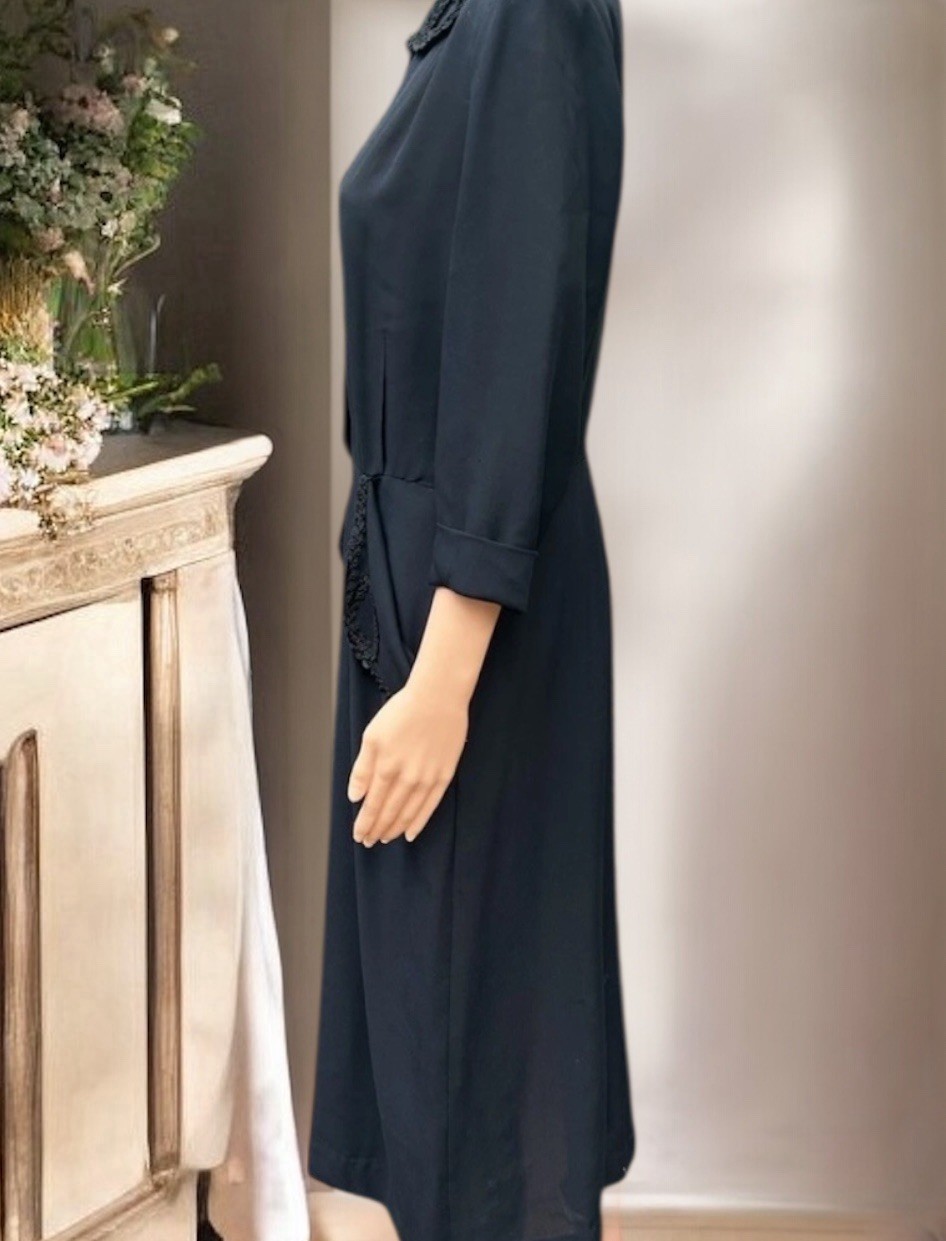 Vtg 40s Black Rayon Crepe Shirtwaist Day Dress Soutache Metal Zip Noir Pinup 30W