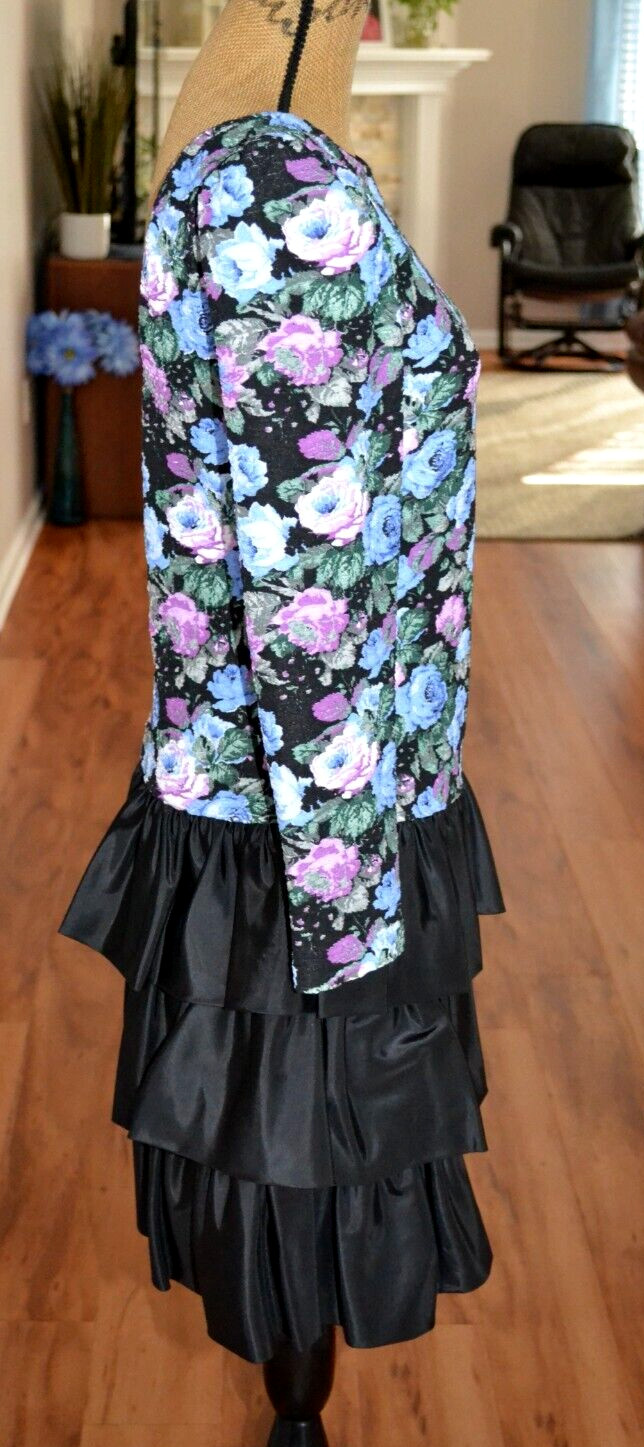 Huey Waltzer for Darcy Vintage floral pucker Ruffle Long sleeve Dress 11/12 USA