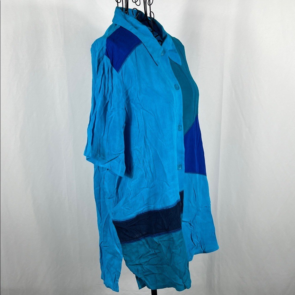 VINTAGE 90’s C.M. Shapes Women’s Blouse Teal & Blue Large Button Up Color Block