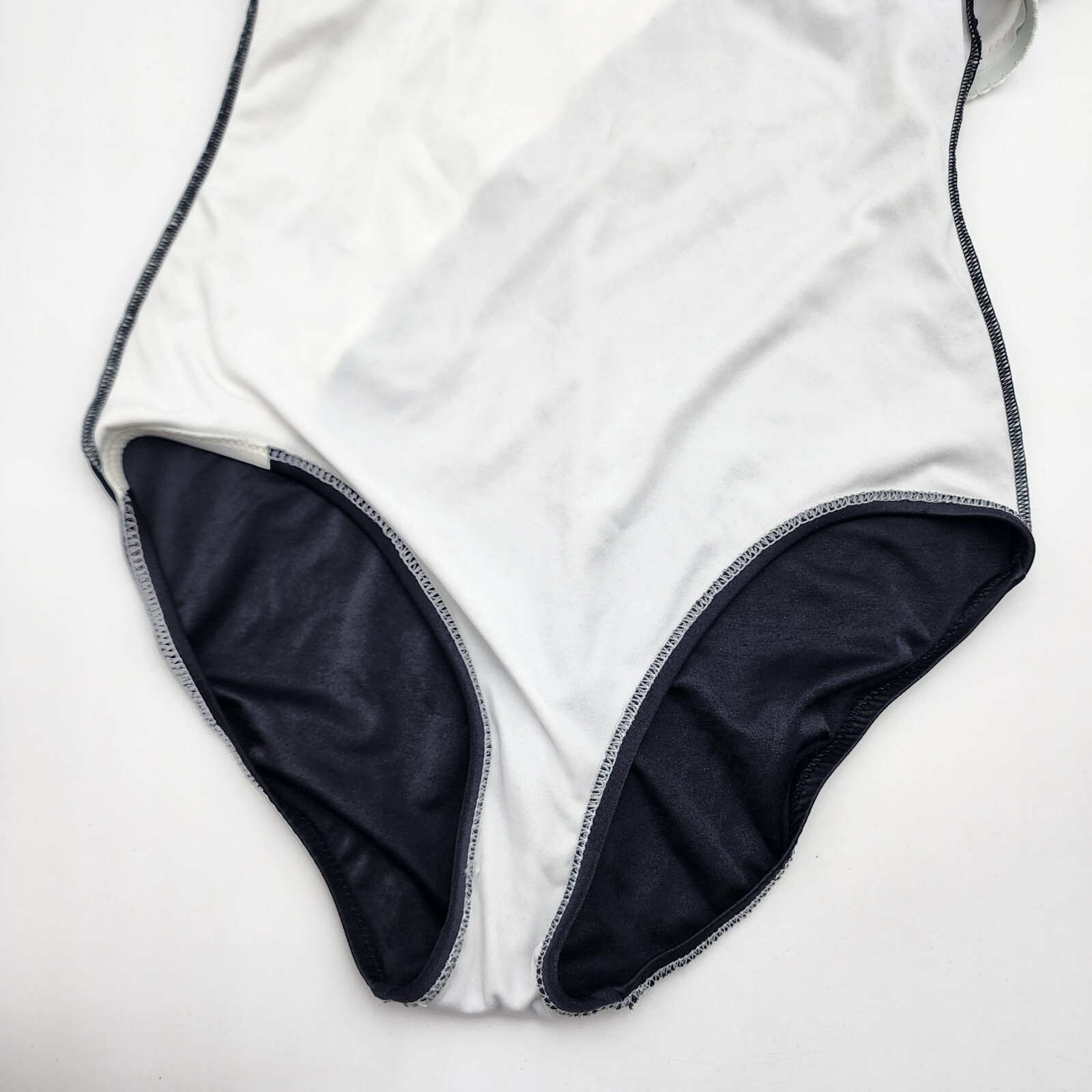 Vintage DeWeese Designs Black/White Leaf Bathing Suit Size 14 SEE PHOTOS READ