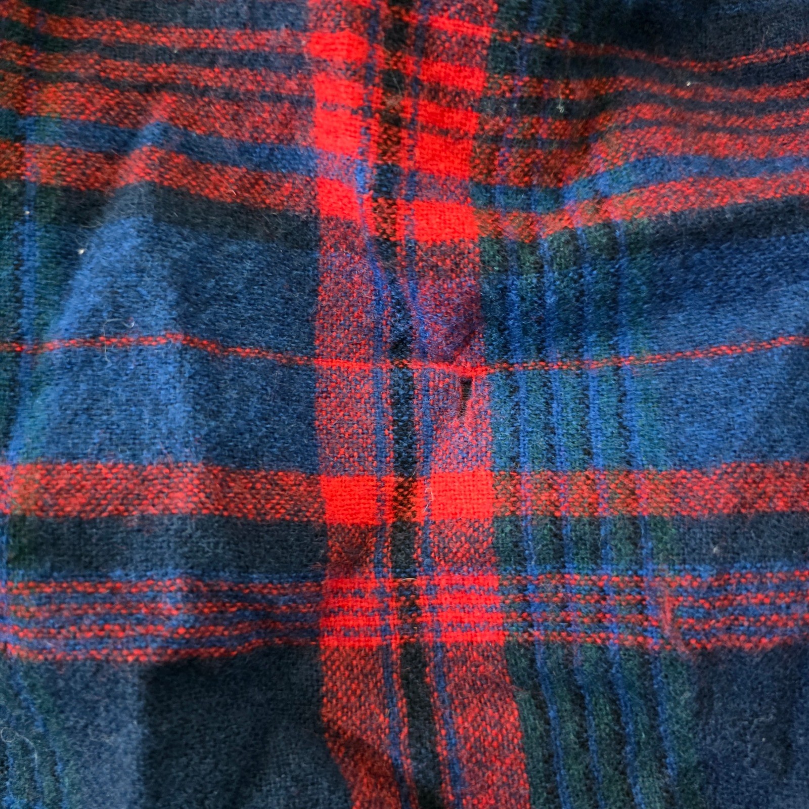 Pendleton Vintage Wool Plaid Midi Skirt Navy Red Green Size 12 Made in USA T528