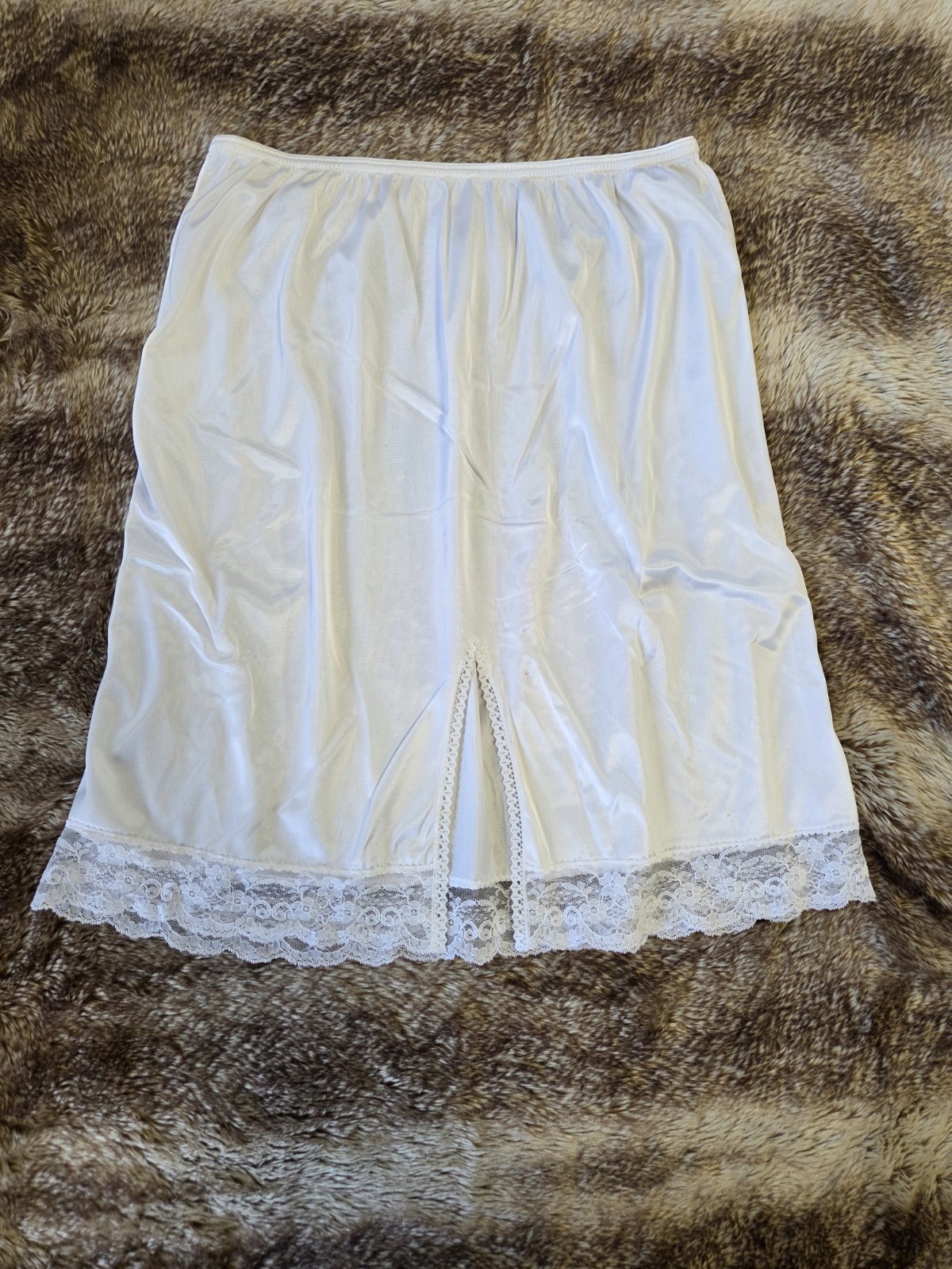 Vintage Cottagecore White Slip Skirt – Soft Girl Coquette Minimalist Midi Slip L
