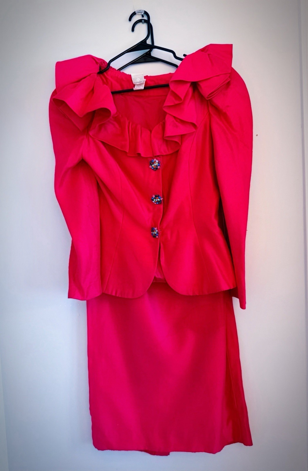 Vintage 80s 2-Piece Watters & Watters SZ 12 Hot Pink Jacket Skirt Suit