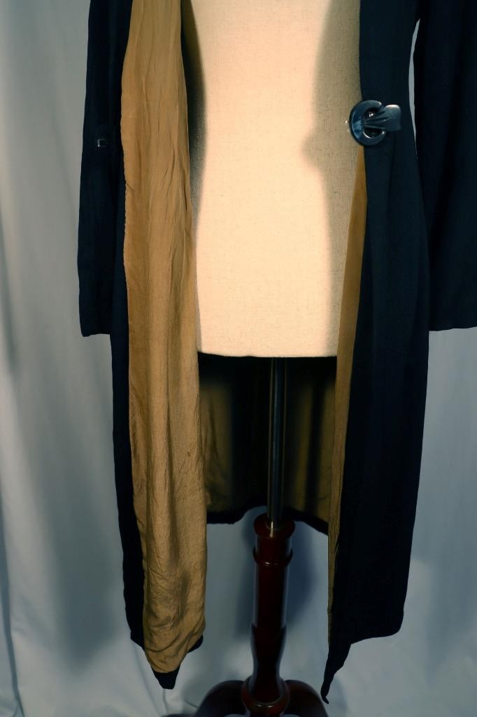 Rare Vintage French 1930’s Long Black Rayon Crepe Evening Coat Size Medium