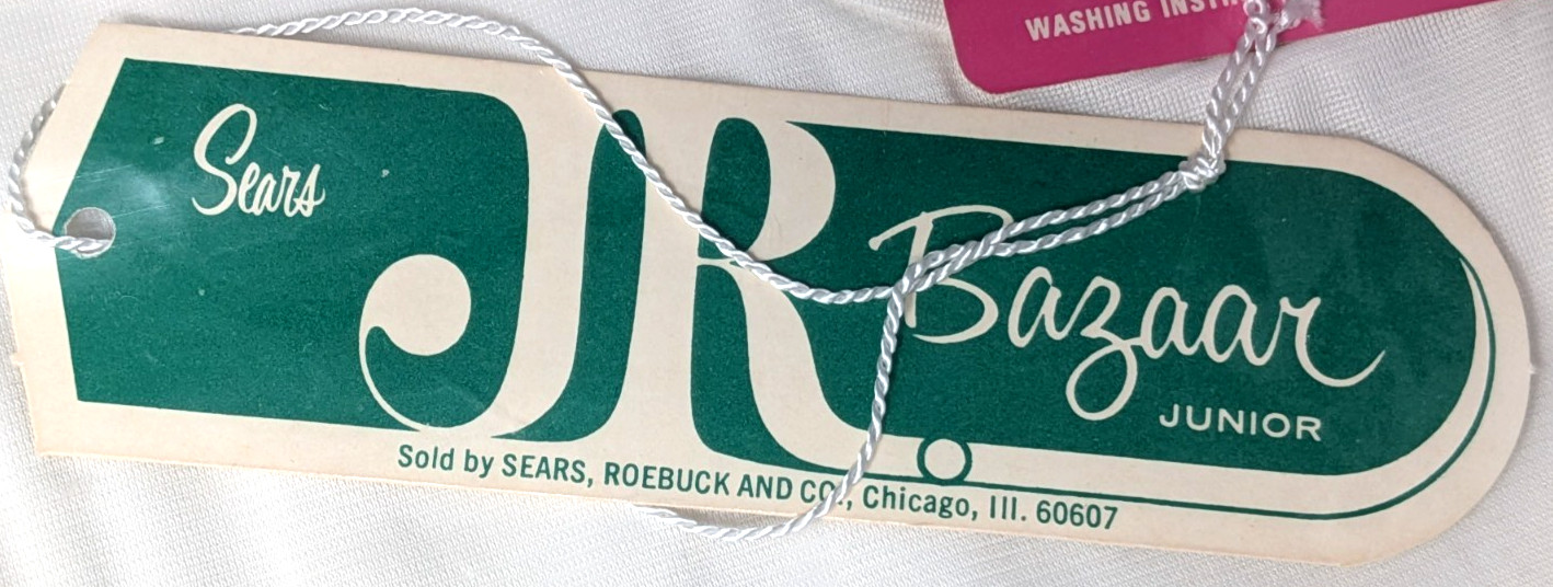 Vintage Sears JR Bazaar Junior Size 13 White 49482 Mini Non Cling Doesn’t Slip