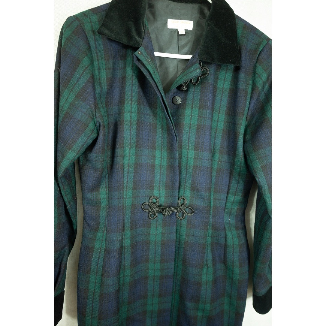 Brooks Brothers Black Watch Plaid Wool Coat Dress Velvet Trim Frog Closure Sz 4