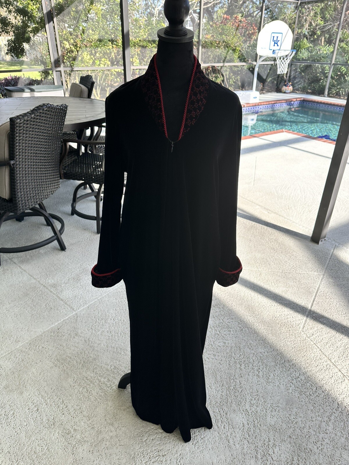 Diamond Tea Black Velvet 1/2 Zip Robe Lounge Coat Red Crystal Zipper Brocade S
