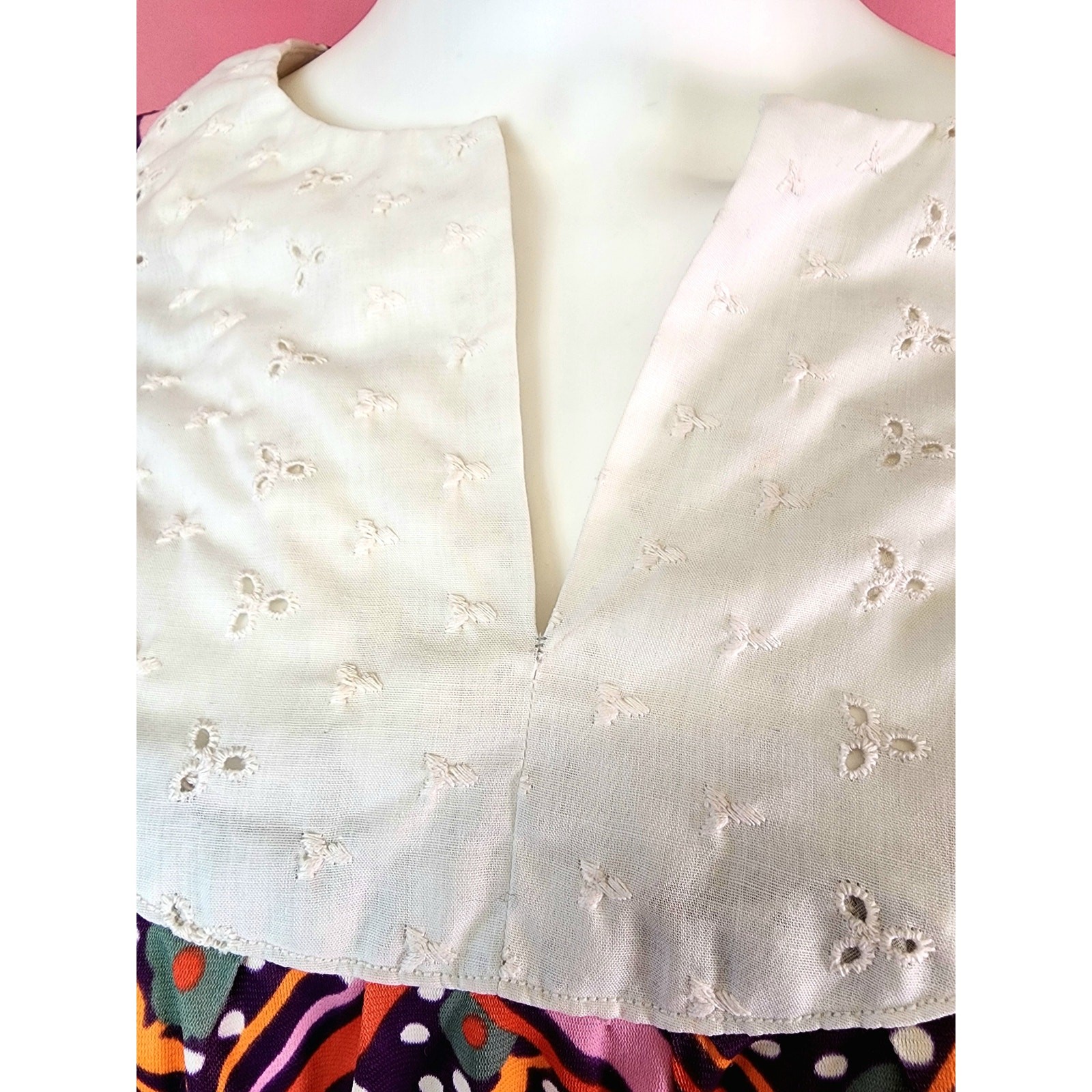 Vintage 1970’s Purple Psychedelic Boho Lace Eyelet Bell Sleeve Top