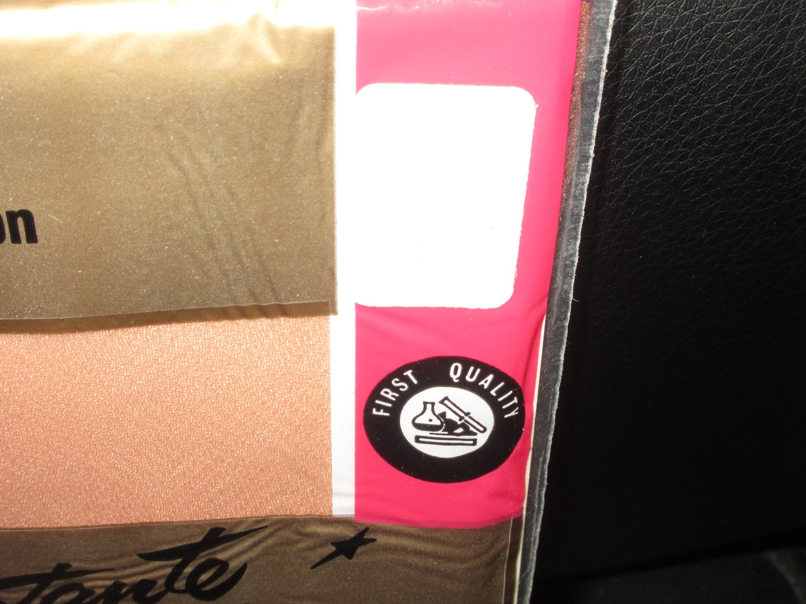 Vintage Nylon (stockings) DEBUTANTE CINNA-GLO BEIGE 10.5 A-6 900 Never worn