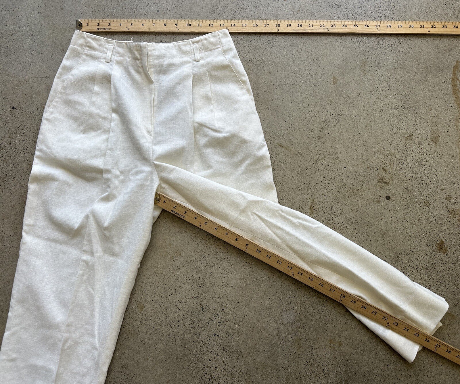 Vintage 70s Panther White Pleated Polyester Rayon & Flax Pants Sz 14 Union Made