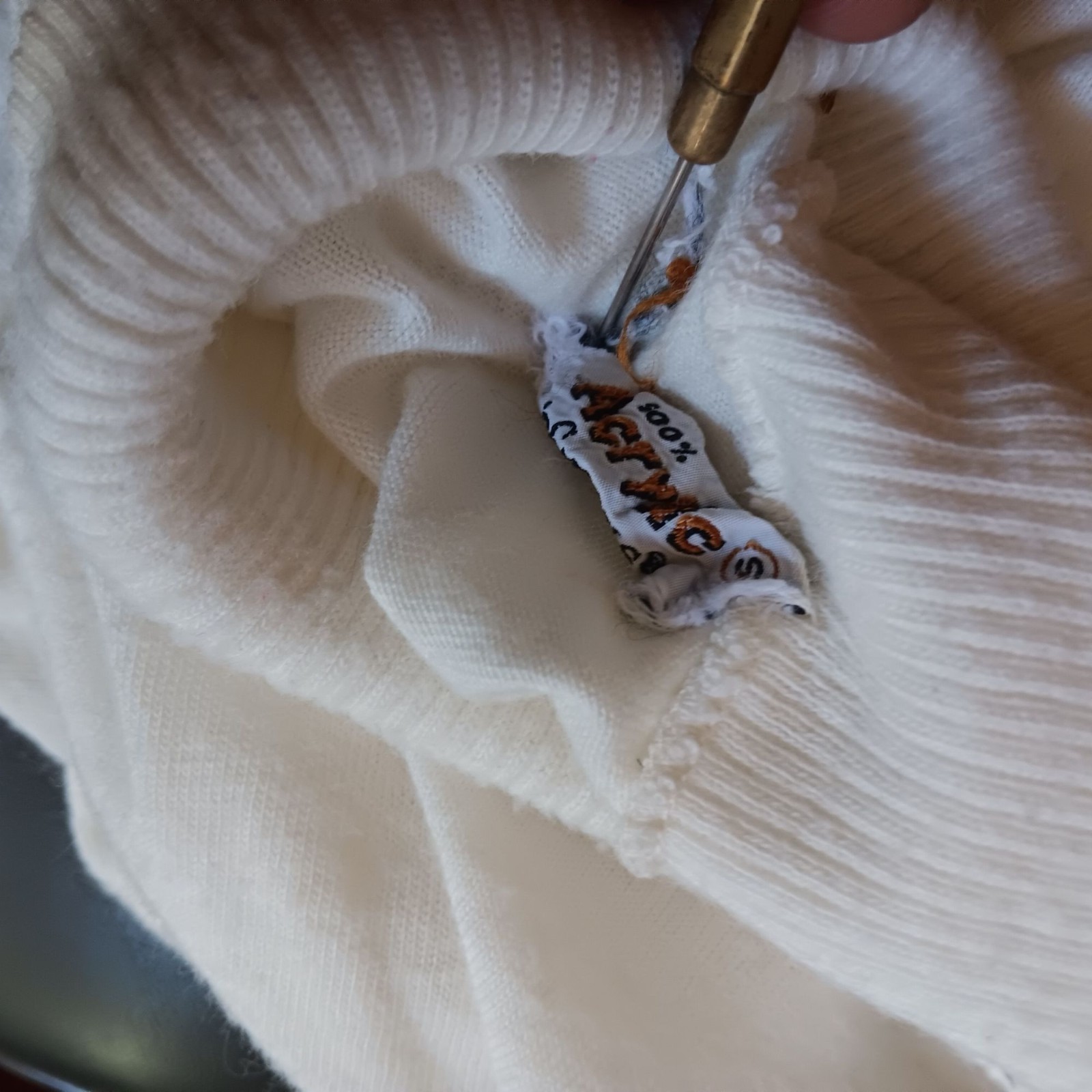True Vintage 80’s Medium Turtleneck Top Campus Buttery Soft White Acrylic