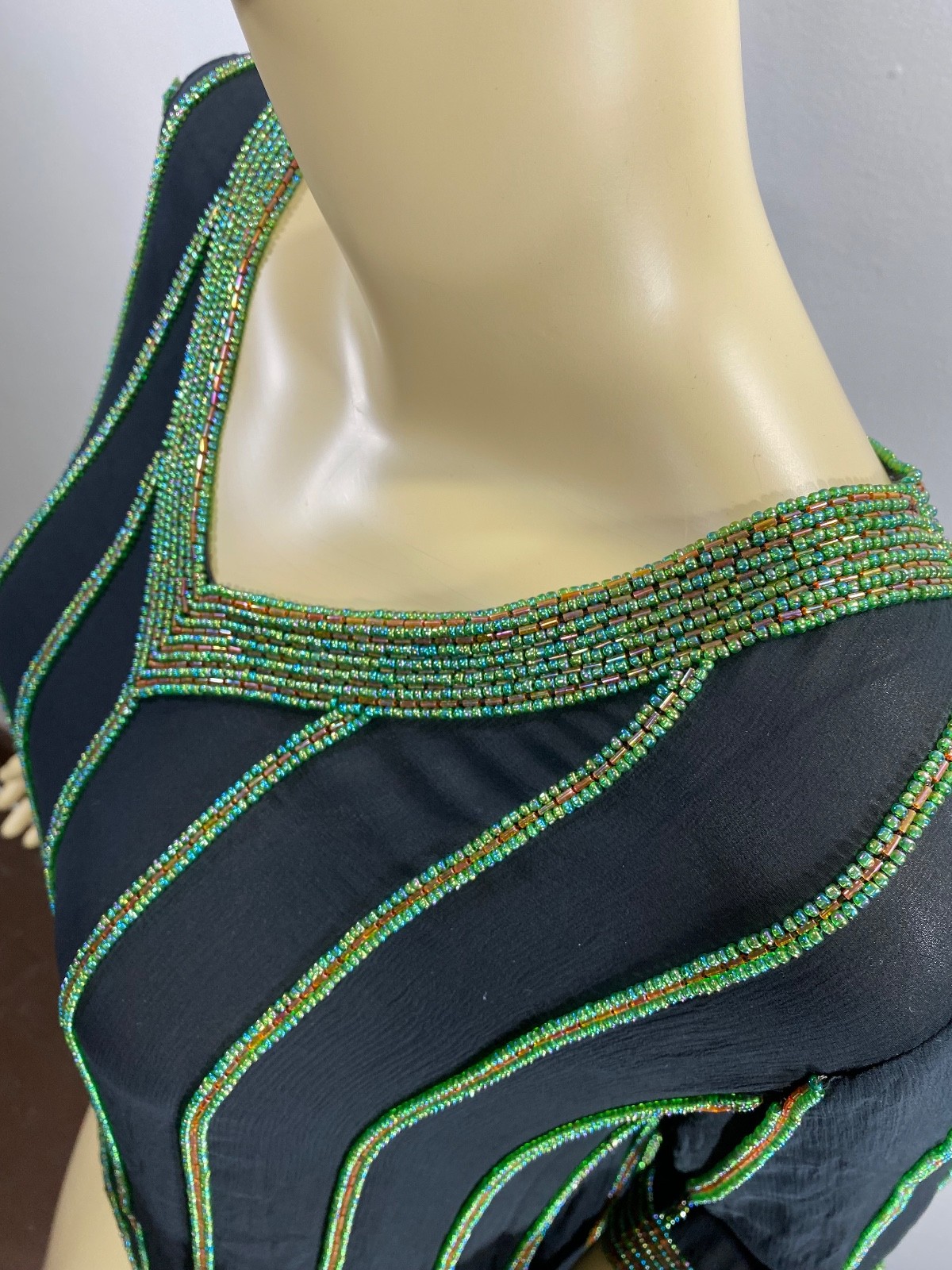 VTG 70s Nieman Marcus Judith Ann Creations SM 100% Silk Beaded Top Deco Gatsby