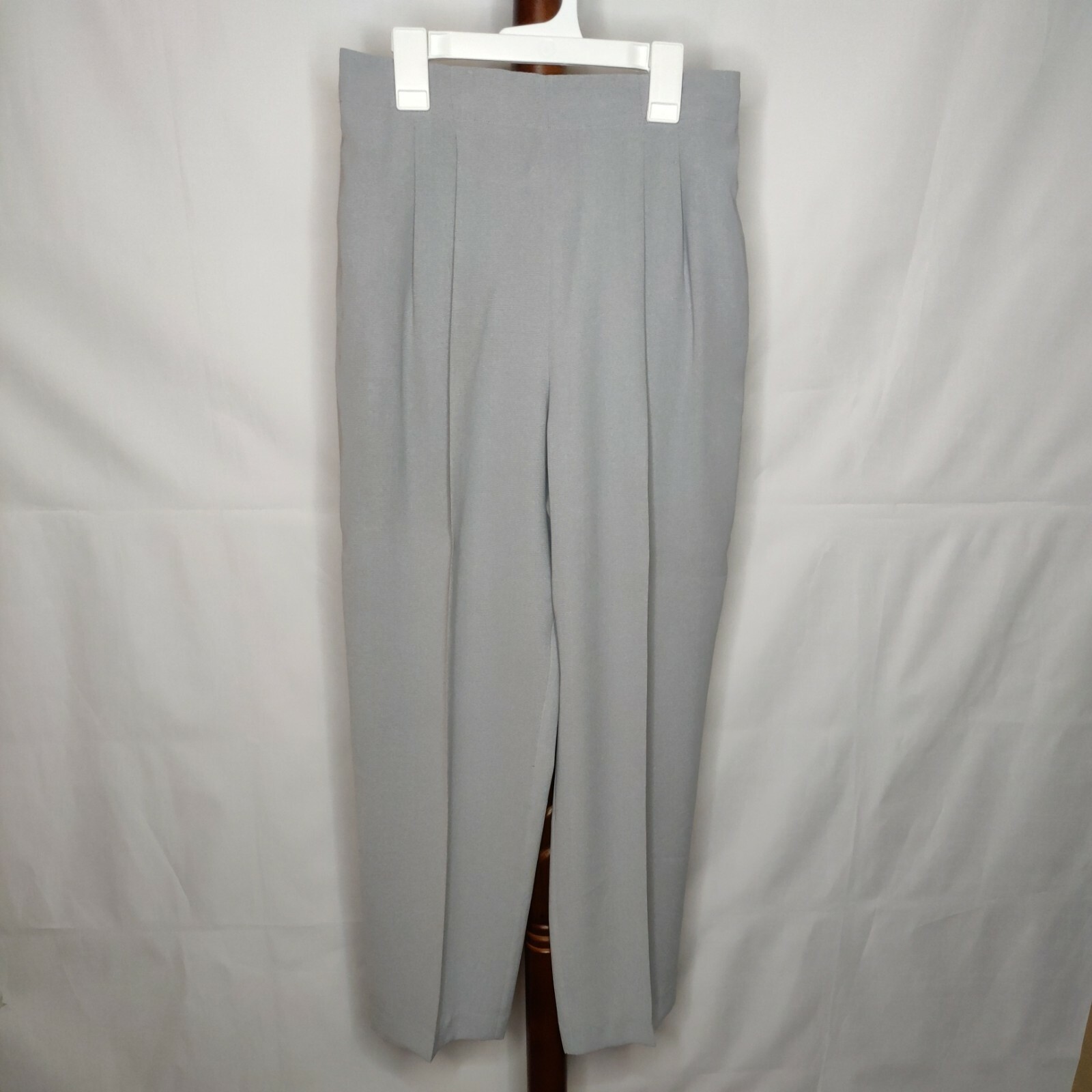 Norton McNaughton vintage women’s size PM top & pants set gray color (see below)