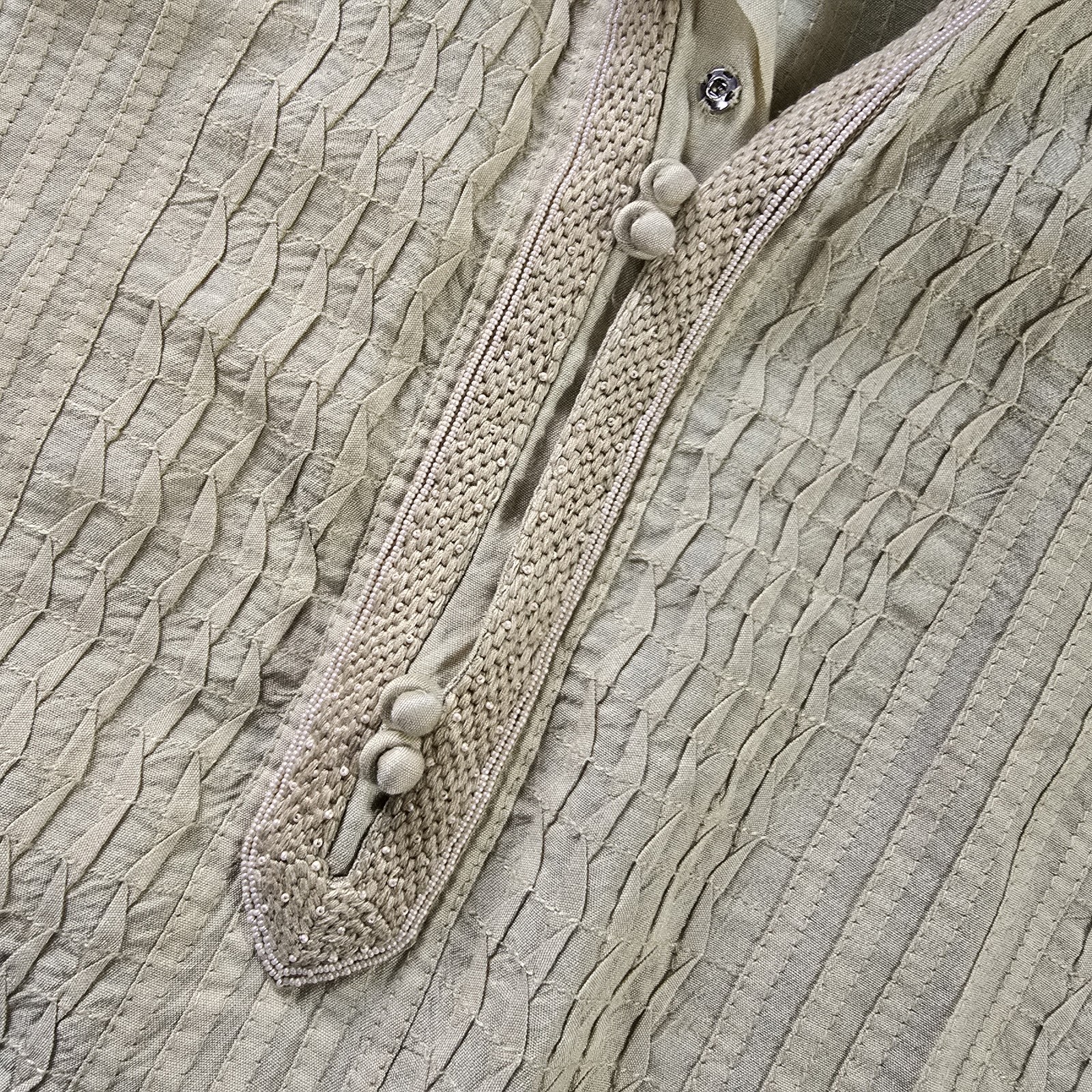Vintage Embroidered Kaftan Style Robe Tunic Beige US 44 Beaded Collar Long