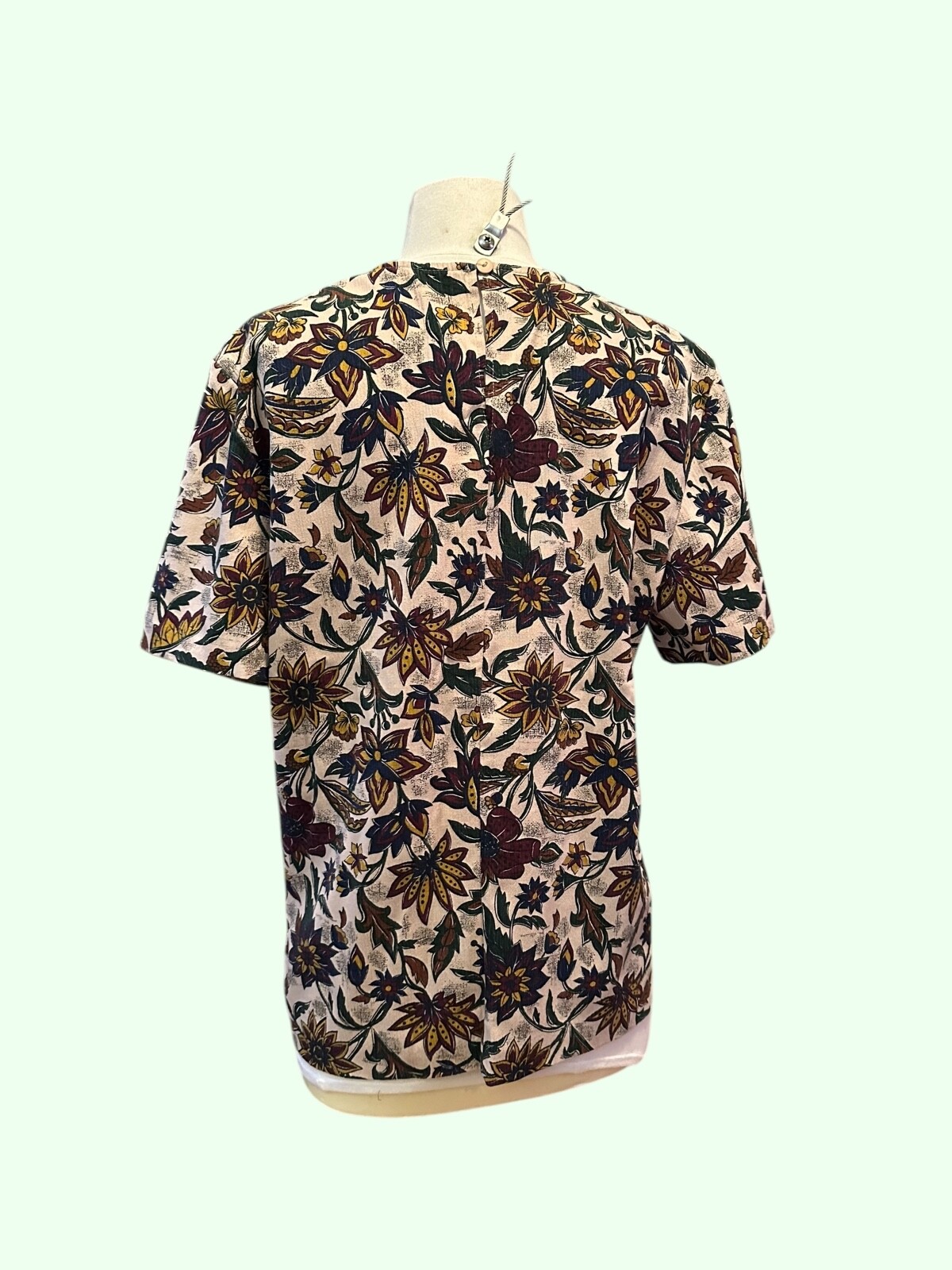 Vintage floral crewneck casual blouse size made in USA size large
