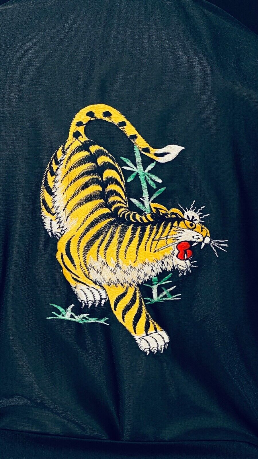 Vintage 1960s 1970s black robe, novelty print tiger embroidered cat Larry
