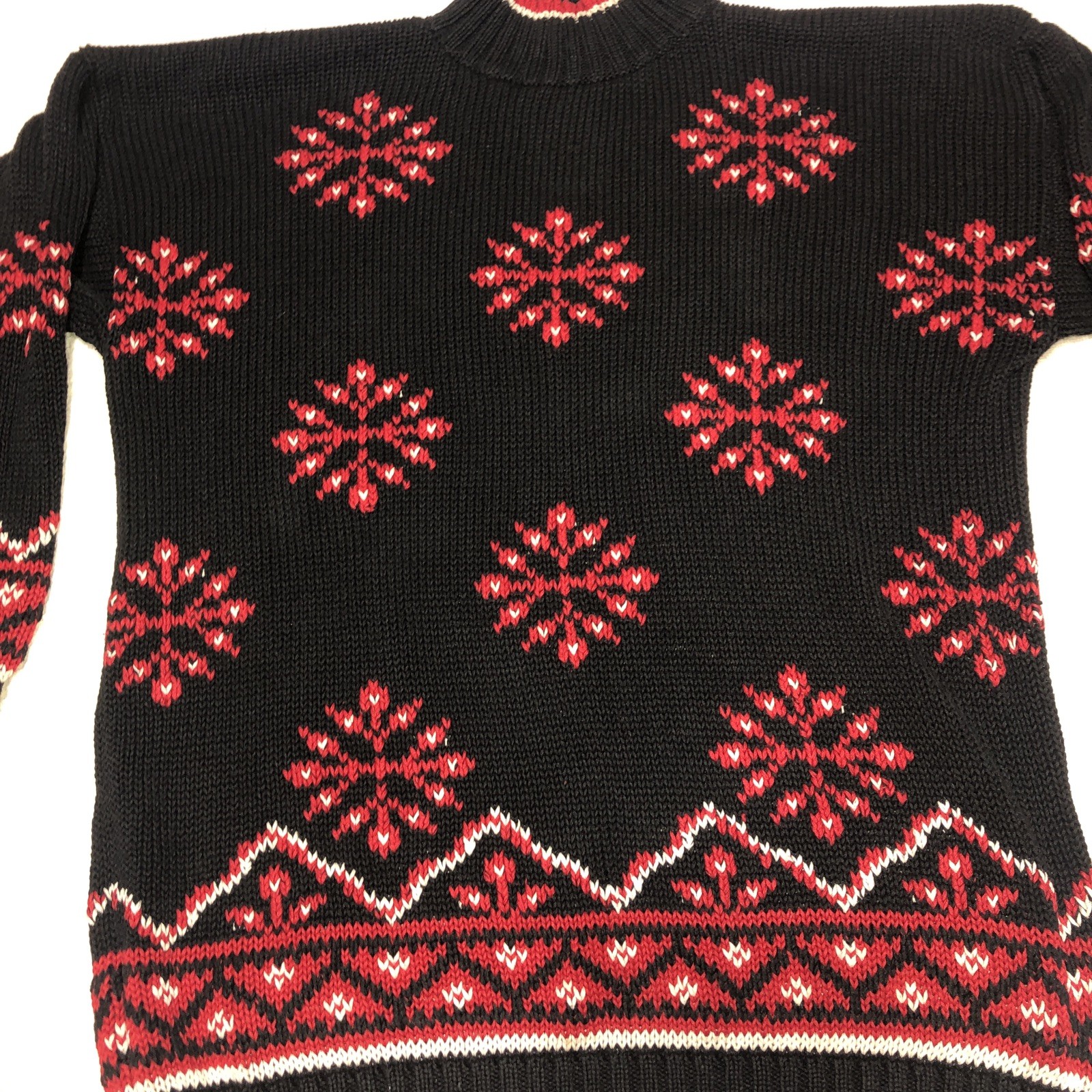 VINTAGE Best American Clothing Co Sweater Women L Black/Red Snowflakes