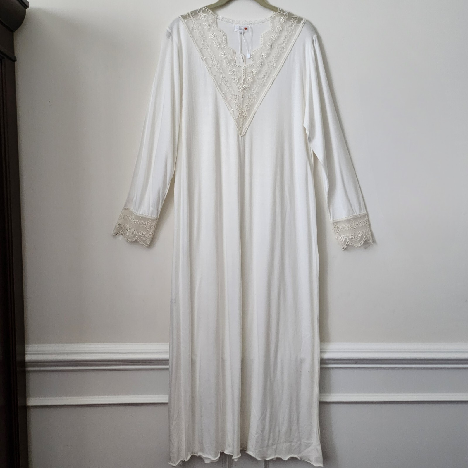 Vintage Maria Scotto Made in ITALY, Laced Long Sleeves Cotton/Modal Nightgown S