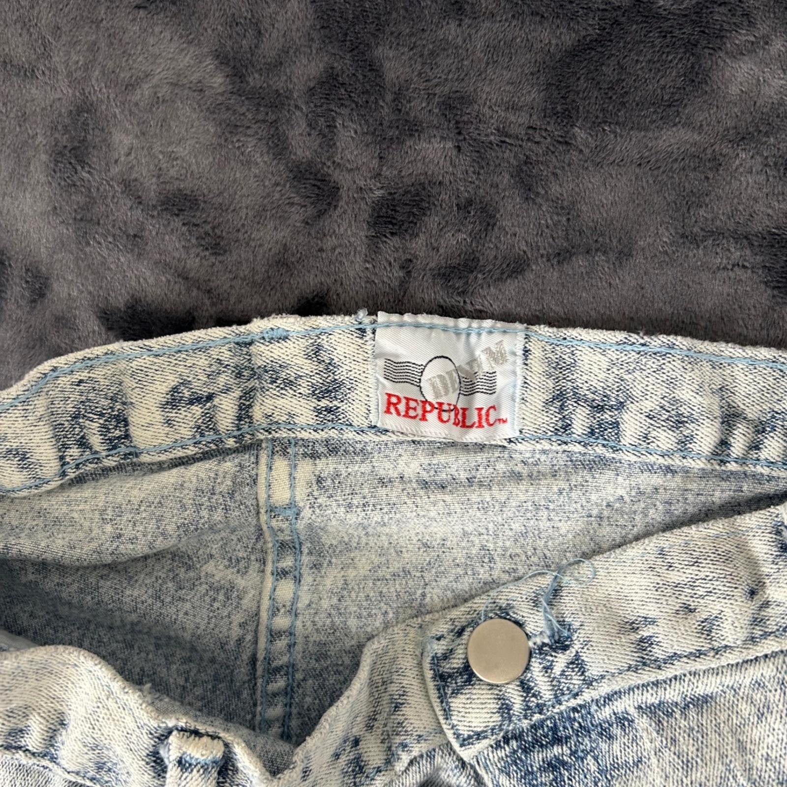 Denim Republic Jeans Womens 11/12 Blue Acid Wash High Rise Western Yoke Vintage