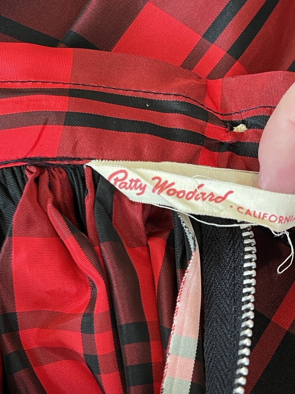 Vintage Patty Woodard California Red Plaid Pleated A-Line Midi Skirt Christmas