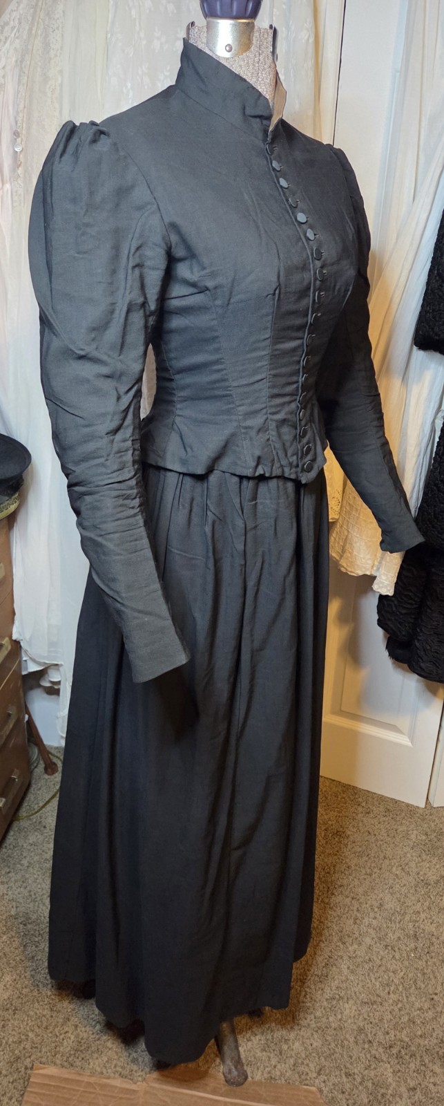 2pc. Black Victorian Riding Habit/Suit READ!